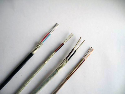 本質(zhì)安全防爆測(cè)溫系統(tǒng)用熱電偶補(bǔ)償導(dǎo)線、補(bǔ)償電纜